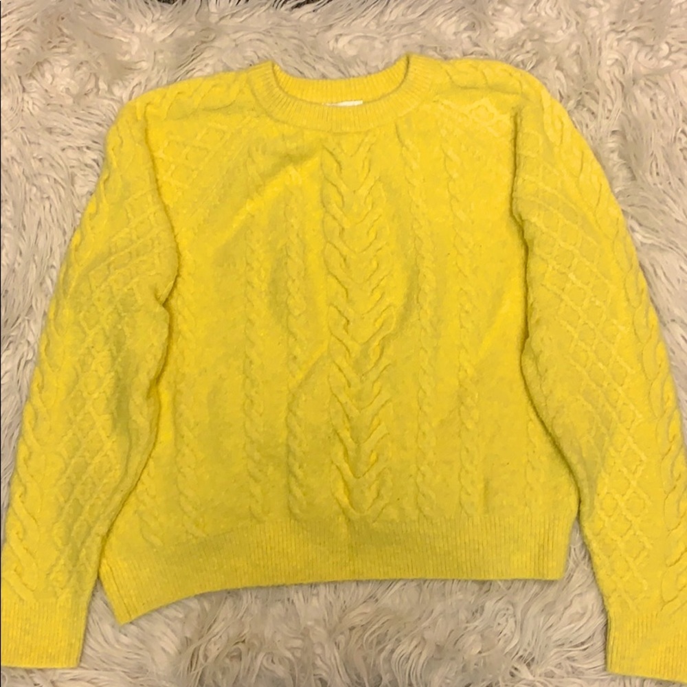 Soft Sweater!!
